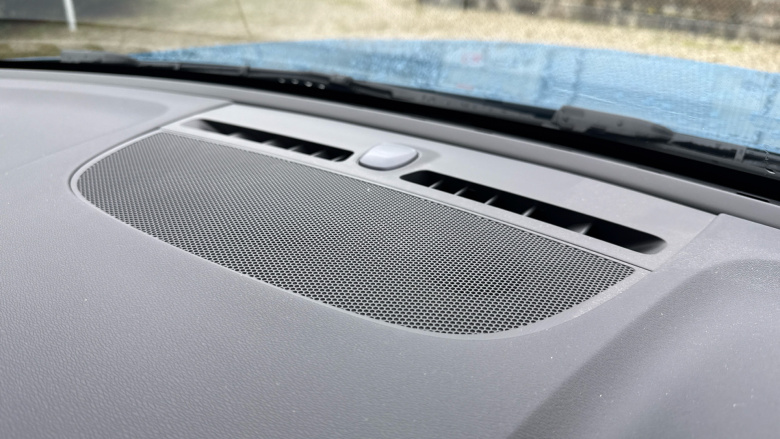 Volvo XC40 2.0 B4P Plus Dark 5dr Auto Petrol Estate